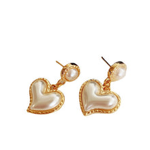 Load image into Gallery viewer, Love pearl exquisite Earrings Vintage Earrings
