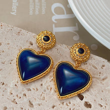 Load image into Gallery viewer, French Retro Blue Love Earrings (female copper plated with gold)
