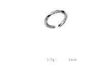 Load image into Gallery viewer, Twisted letter ring 925 sterling silver ring vintage premium mobius index finger ring female temperament J016A
